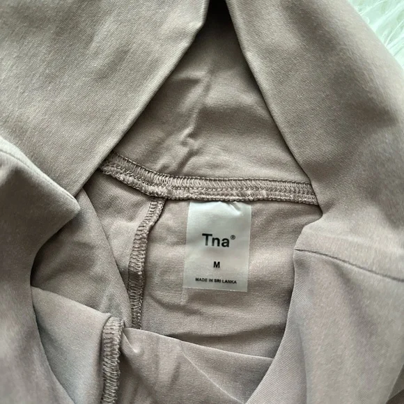 Tnaction - Picture 3 of 3